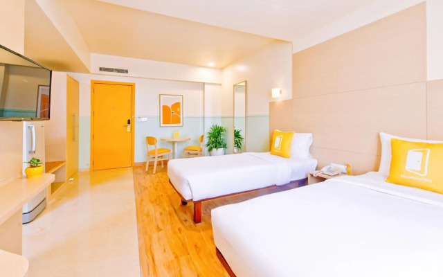 Bloom Hotel - Indiranagar
