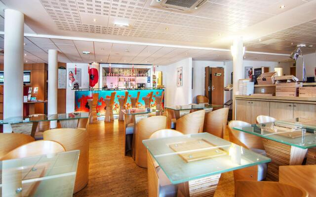 ibis Bayeux Port En Bessin