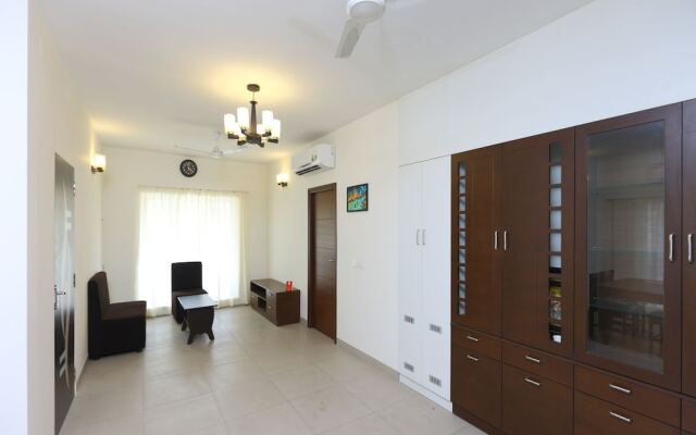OYO 12368 Day Inn