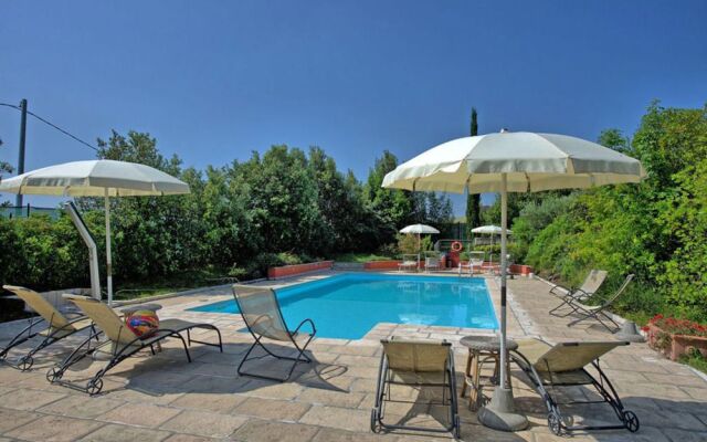 Villa Tilli - Bed&Breakfast e Country House