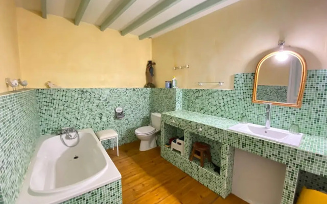 Charming Holiday Home With Garden in the Cotentin