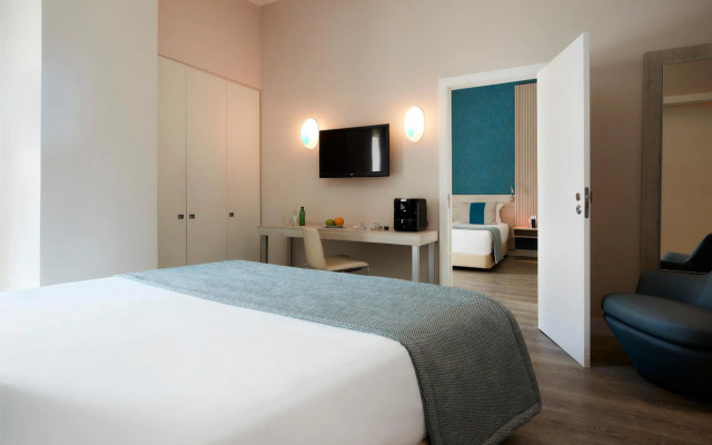 Occidental Faro Hotel