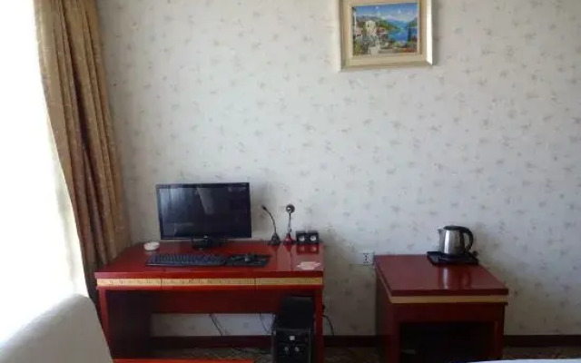 Hejin XinGeng JinDing Hotel
