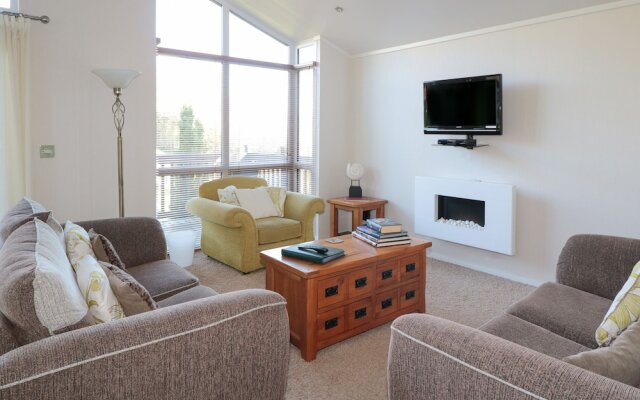 Ash Lodge