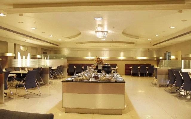 Hotel DSF GRand PLazas