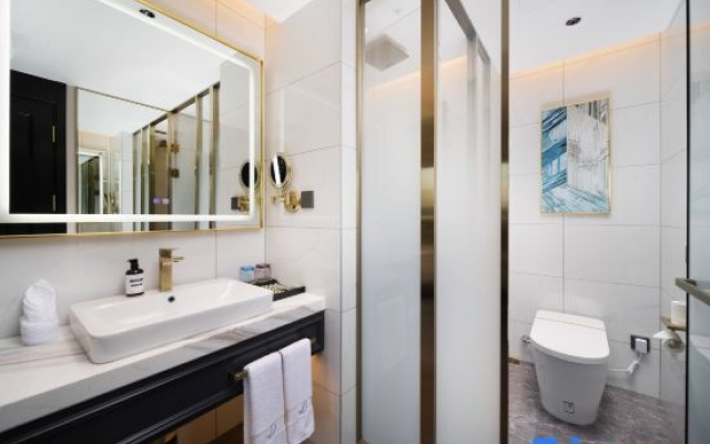 XANA Deluxe Hotel (Harbin Railway Station Gongren Wenhuagong Subway Station) – Bathroom – Harbin