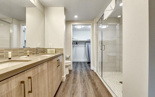 Global Luxury Suites Irvine