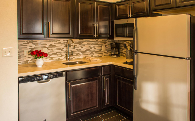 Staybridge Suites Schererville by IHG