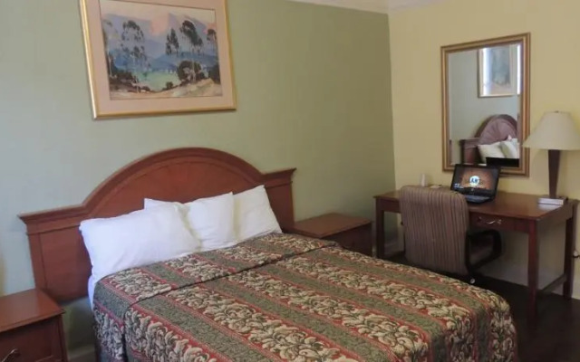 Royal Inn Hotel