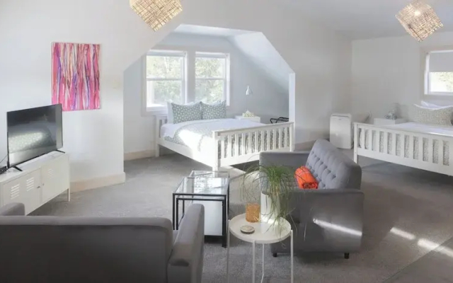 Fieldstone Guesthouse