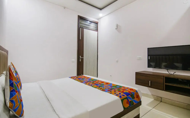 Fabhotel Skyla