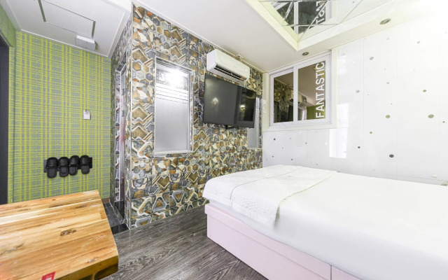 Daegu Dongseongno Jeep