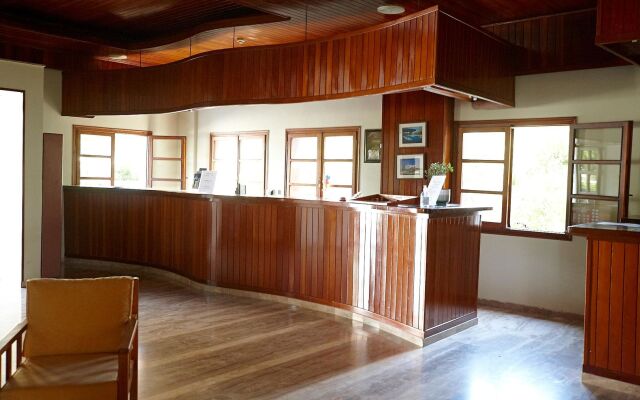Eleaterra Hotel