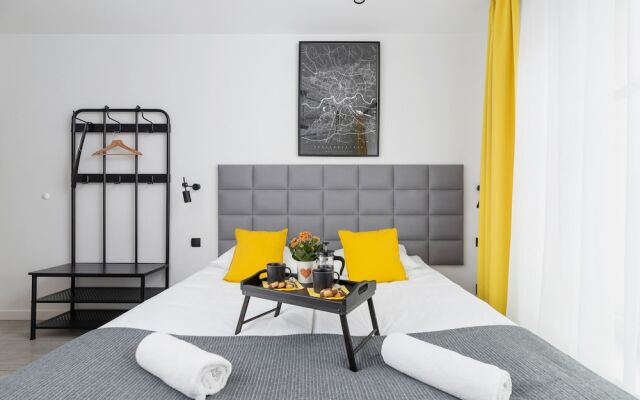 Miodowa Studio Cracow by Renters