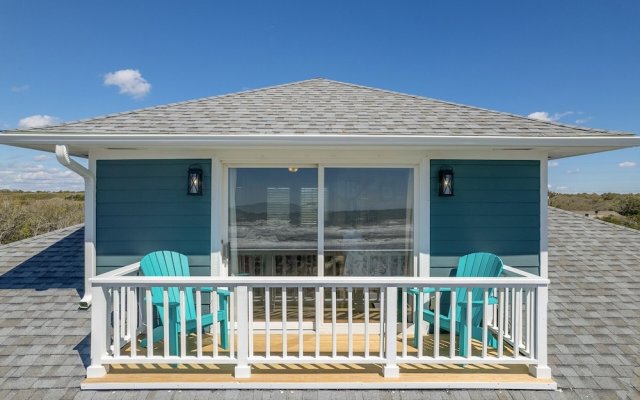 Duneside 6 Bedroom Home by RedAwning