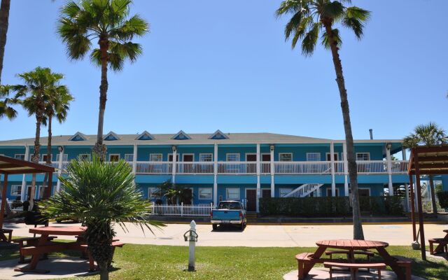 Plantation Suites & Conference Center