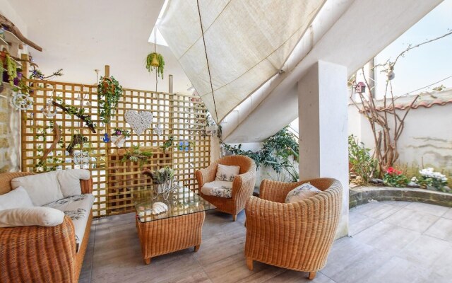 Awesome Apartment in Castel Volturno With Wifi and 2 Bedrooms