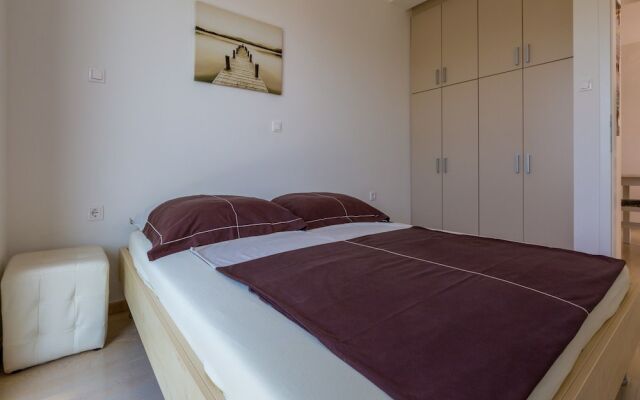 Apartment Mirta