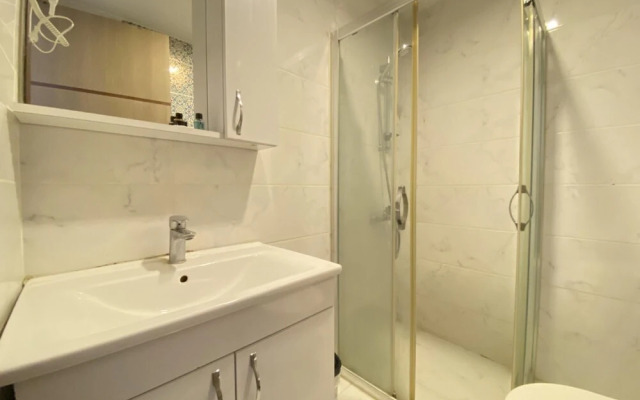 Comfy and Central Studio Flat Near Istiklal Street