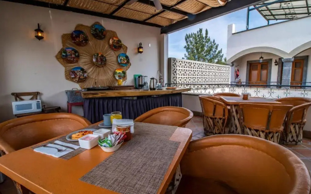 Hotel Puerta San Pedro