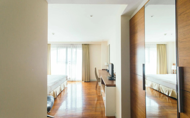 Thomson Residence Hotel