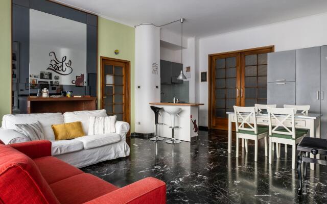 Boldrini Apartment With Balcony by Wonderful Italy