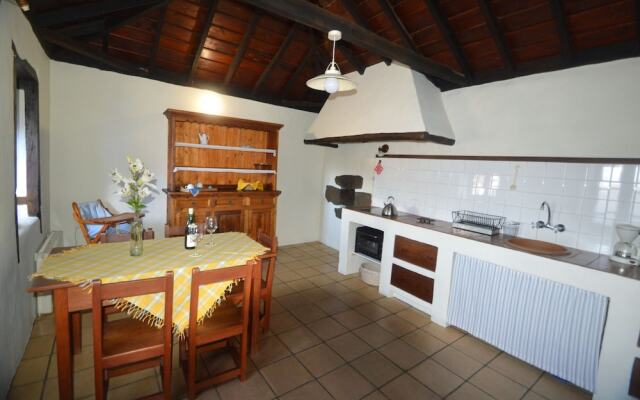 Casa Rural La Higuerita by Isla Bonita