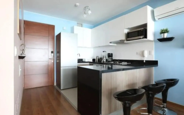Luxury Penthouse with Stunning 180° Sea View