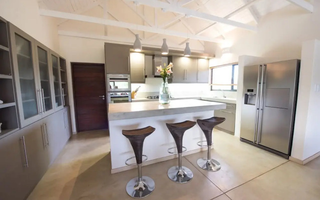 Lowveld Escape