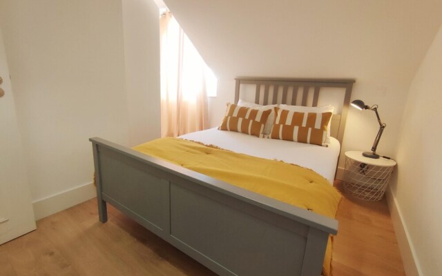 Urban Vista in Lisbon - by Misha s Place 5D