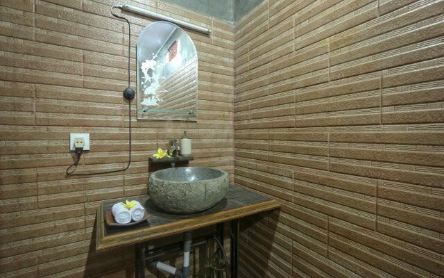 Tropical Canggu Hostel