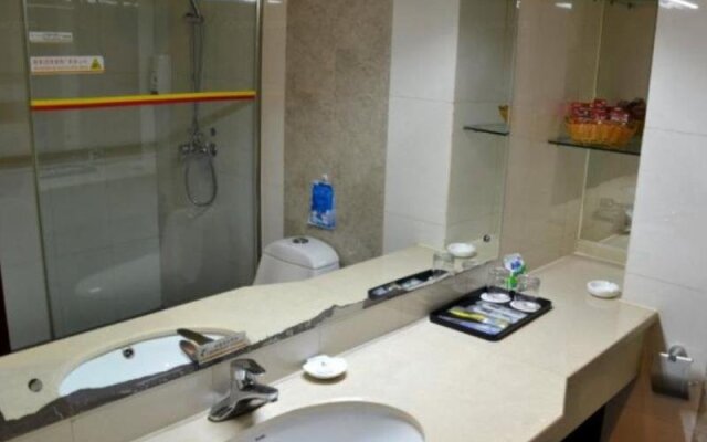 Super 8 Hotel Yazhong - Urumqi