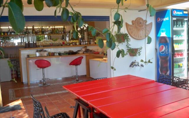 Felix Residence
