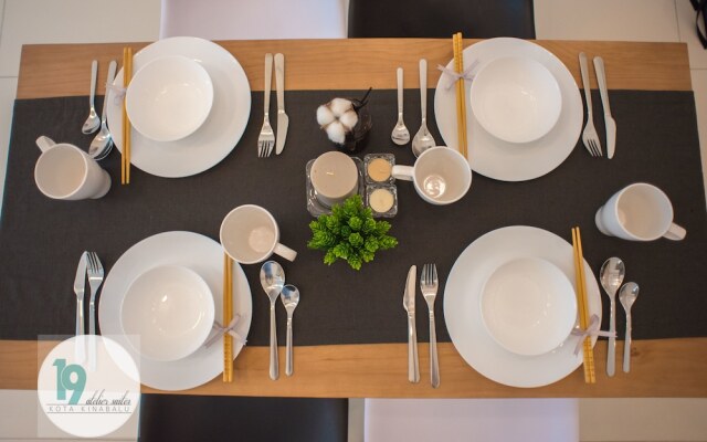 19 Atelier Suites Sutera Avenue