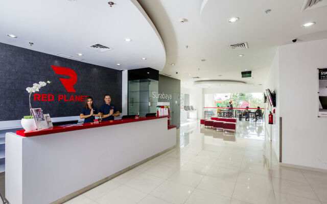 Red Planet Surabaya