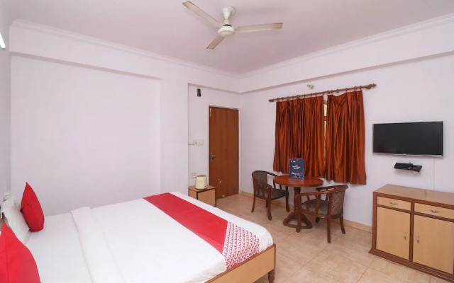 Oyo 24680 Hotel Devansh
