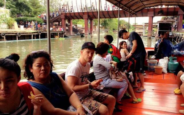 Naturbliss Boutique House