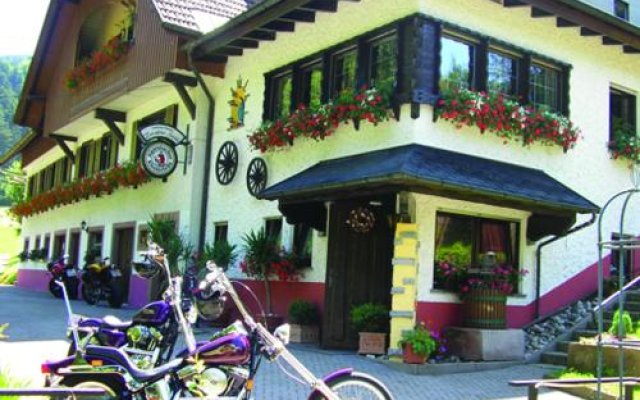 Gasthaus Pension Zuwälder Stüble