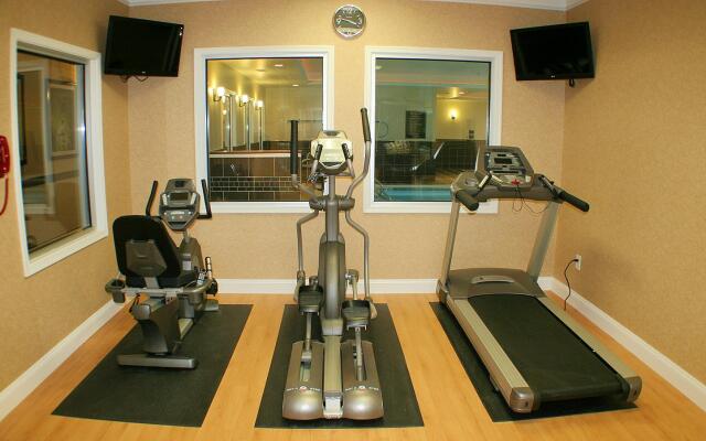 Best Western Plus Easton Inn & Suites