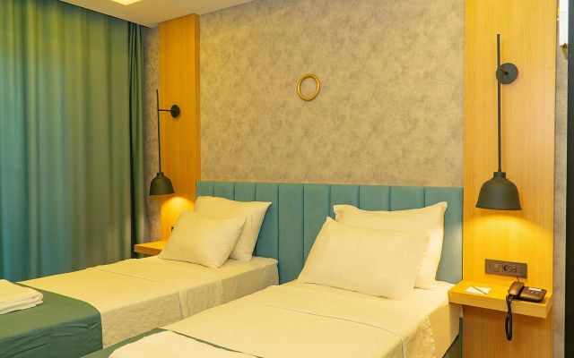 Angel's Park Hotel