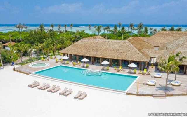 Innahura Maldives Resort