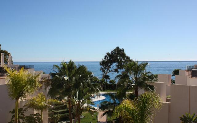 125 - Beach apartment - Private pool