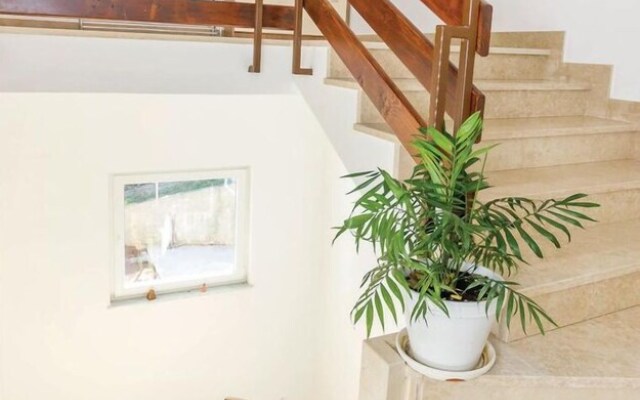 Amazing Apartment in Matulji With 3 Bedrooms and Wifi