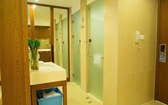 Yijing Holiday Hotel