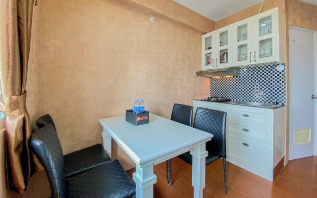 Pleasant And Modern Look 1Br Green Pramuka City Apartment