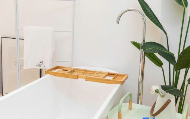 Shanghai Mumuli Hotel