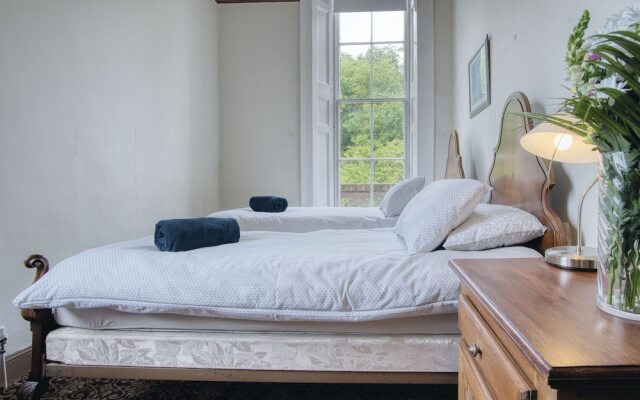 Rumwell Park - 8 Bedroom Manor House- Taunton