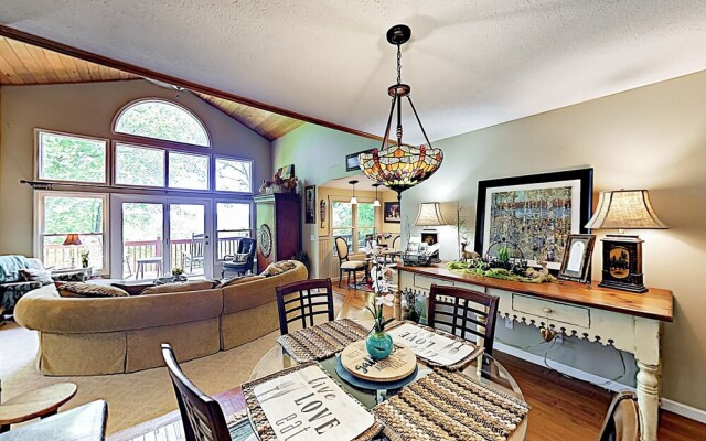 2637 Pisgah Forest - 3 Br Home