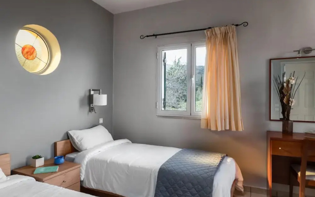 The Hillside Villas, Stunning Views & Private Pool
