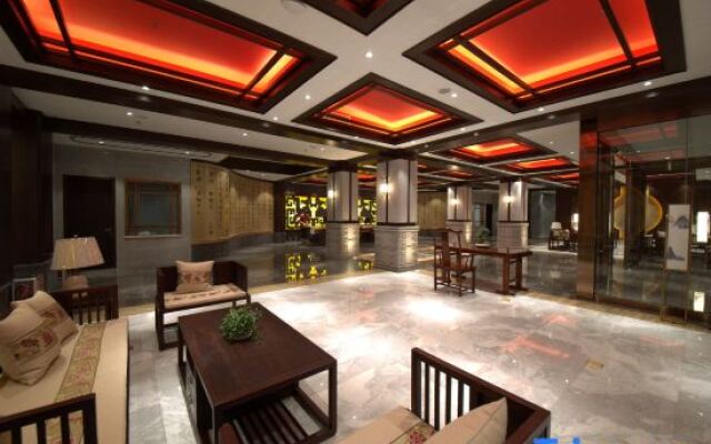 Rufeng Hotel (Qufu East High-speed Railway Station)